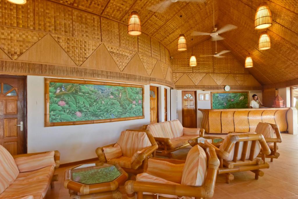 Thulhagiri Island Resort 