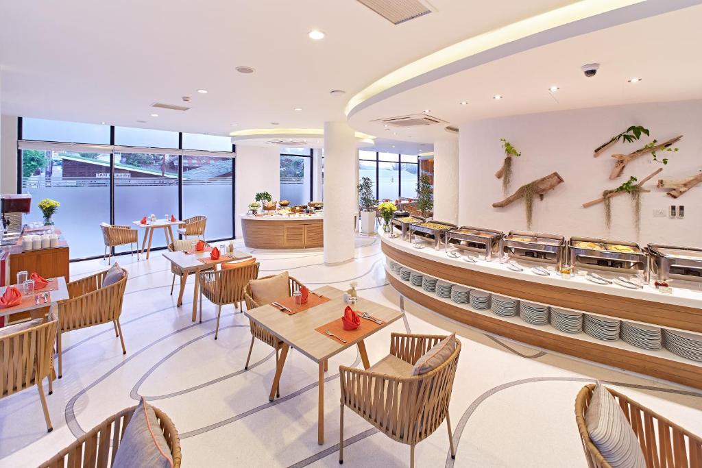 Bandara Beach Resort, Phuket