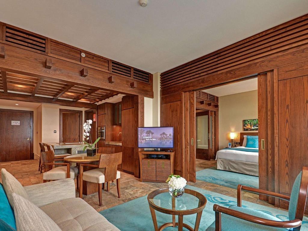 Sofitel Dubai The Palm Resort