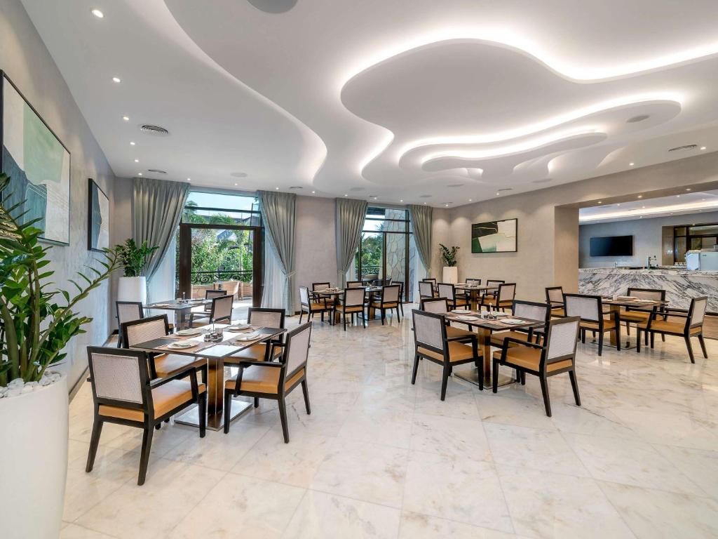 Sofitel Dubai The Palm Resort