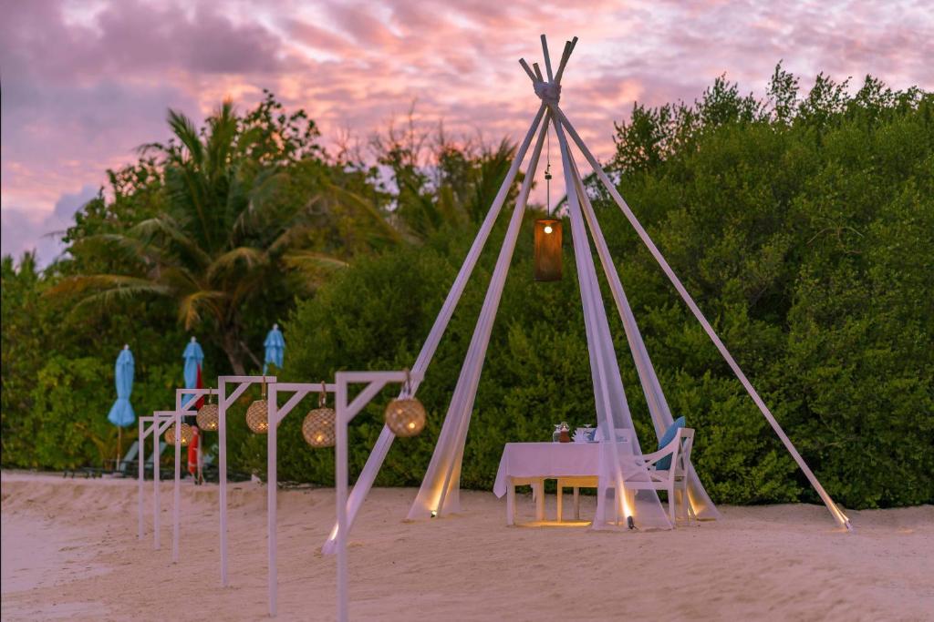 OBLU NATURE Helengeli by SENTIDO