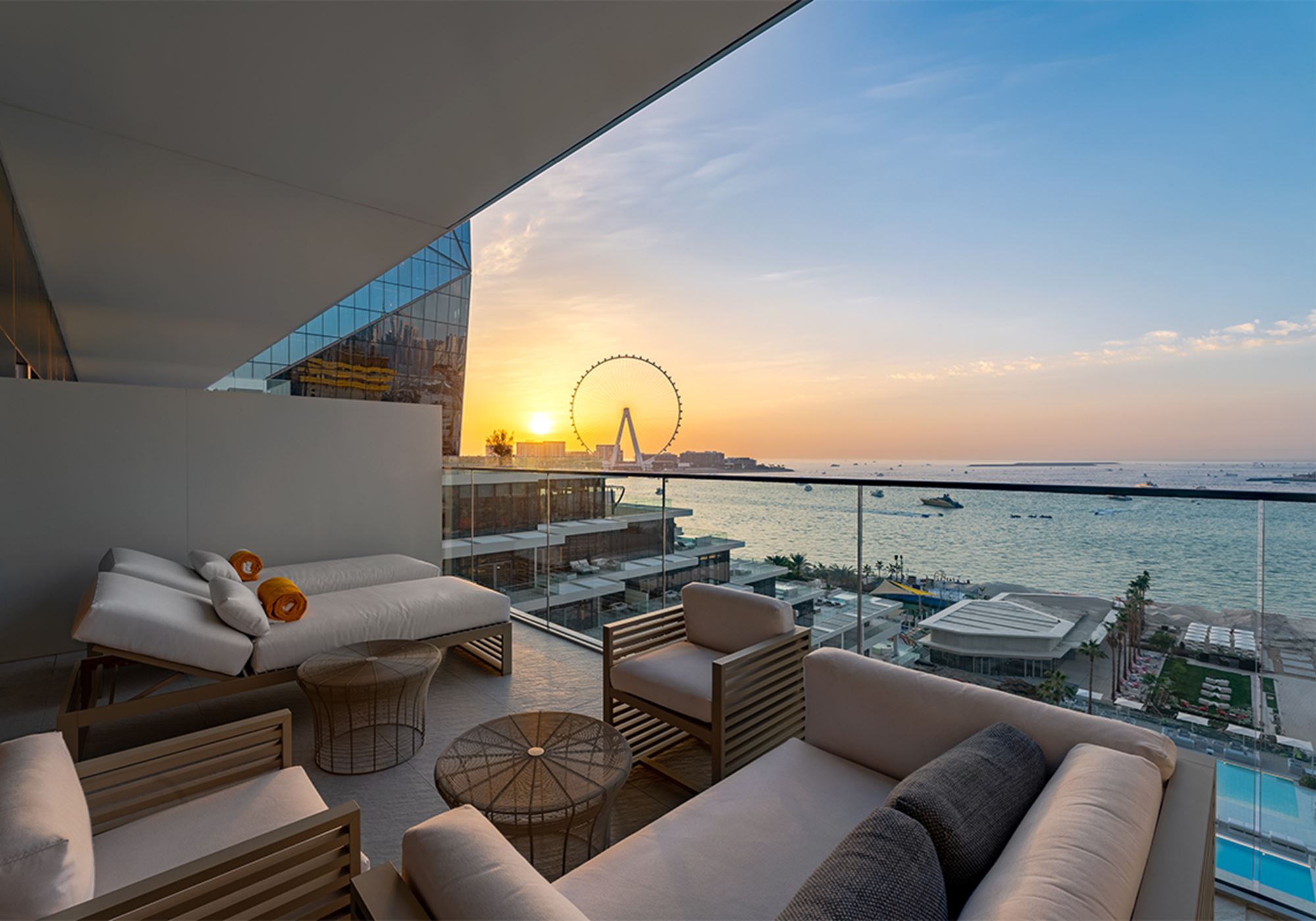 FIVE LUXE JBR