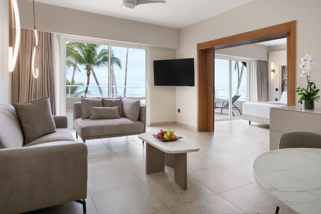 Breathless Punta Cana Resort & Spa