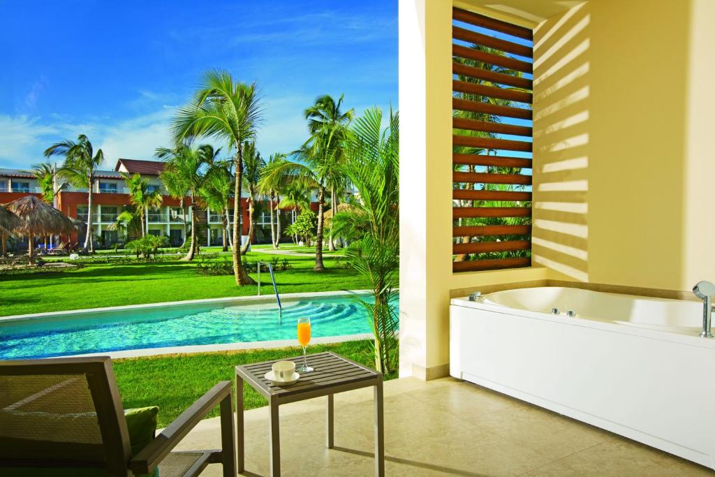Breathless Punta Cana Resort & Spa