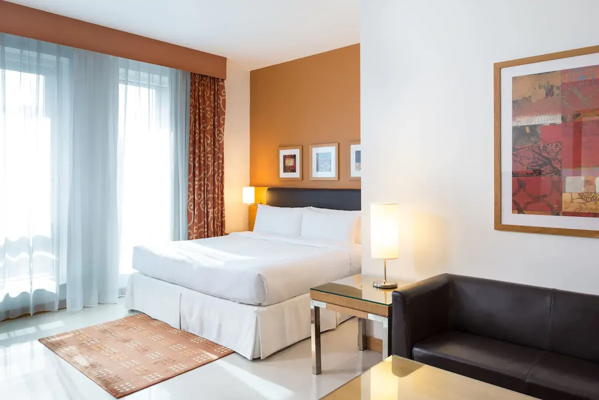 Four Point By Sheraton Downtown