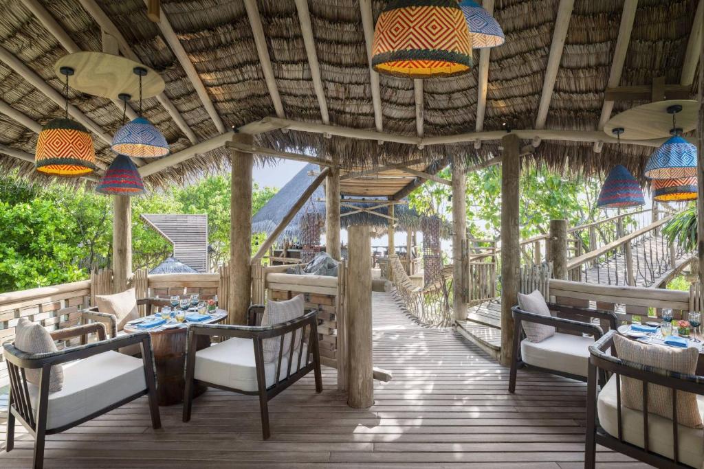 JW Marriott Maldives Resort & Spa