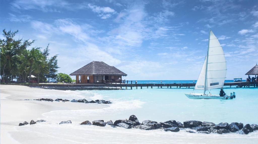 Taj Coral Reef Resort & Spa,Maldives 