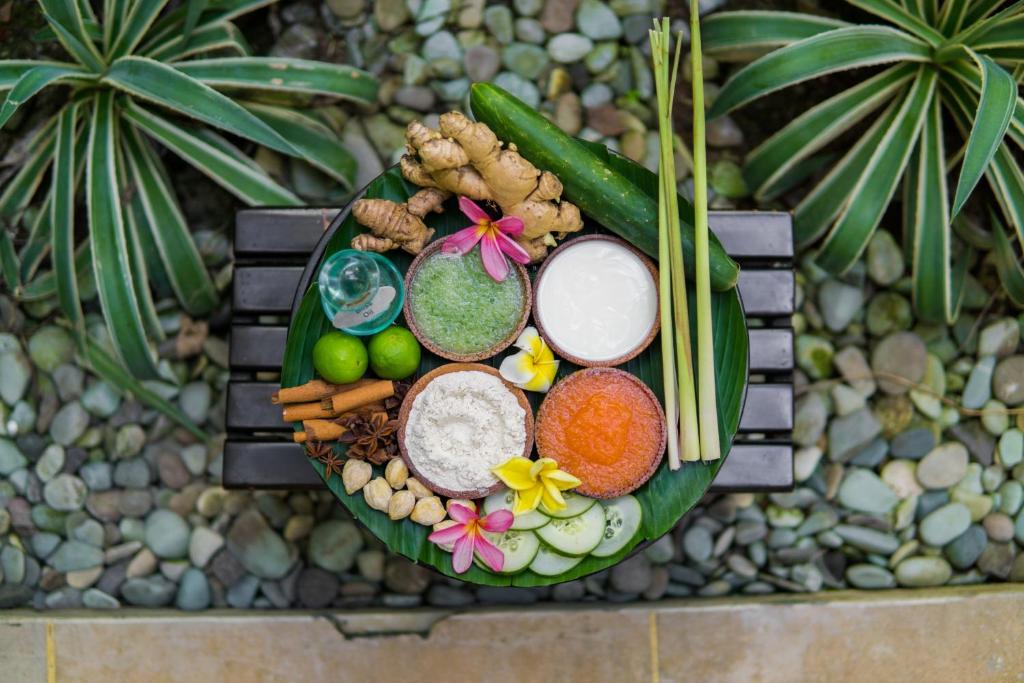 FURAMAXCLUSIVE OCEAN BEACH, 