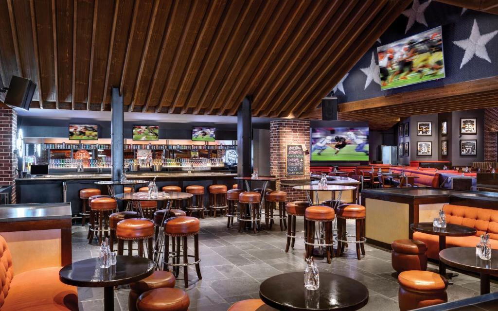 Luxor Hotel and Casino