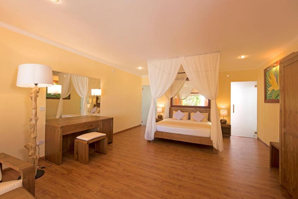 Thulhagiri Island Resort 