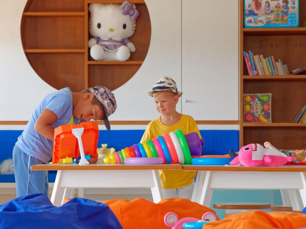 Villa Nautica Paradise Island Resort