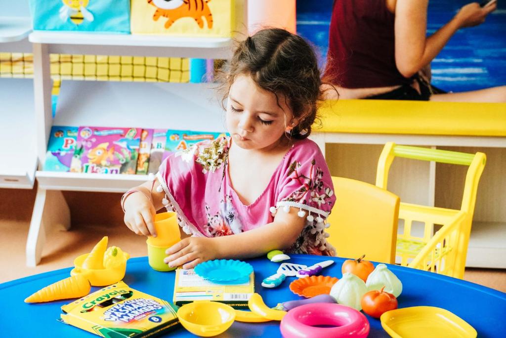 FURAMAXCLUSIVE OCEAN BEACH, 