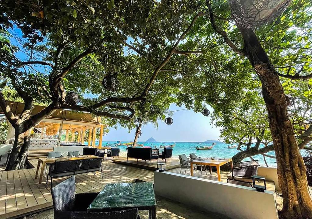 Phi Phi Holiday Resort