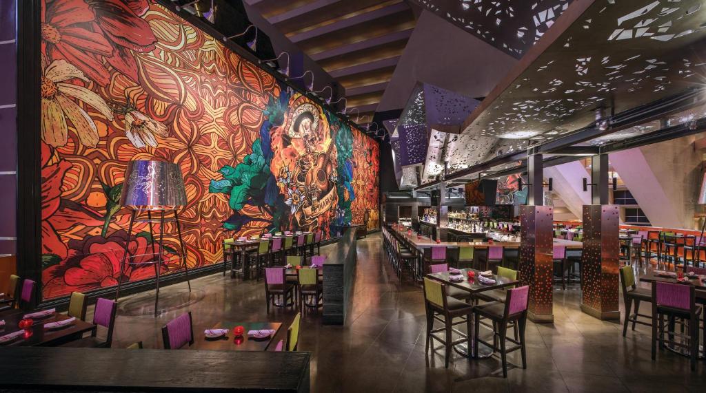 Luxor Hotel and Casino