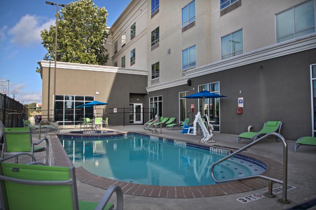 Holiday Inn Hotel & Suites Northwest San Antonio by IHG