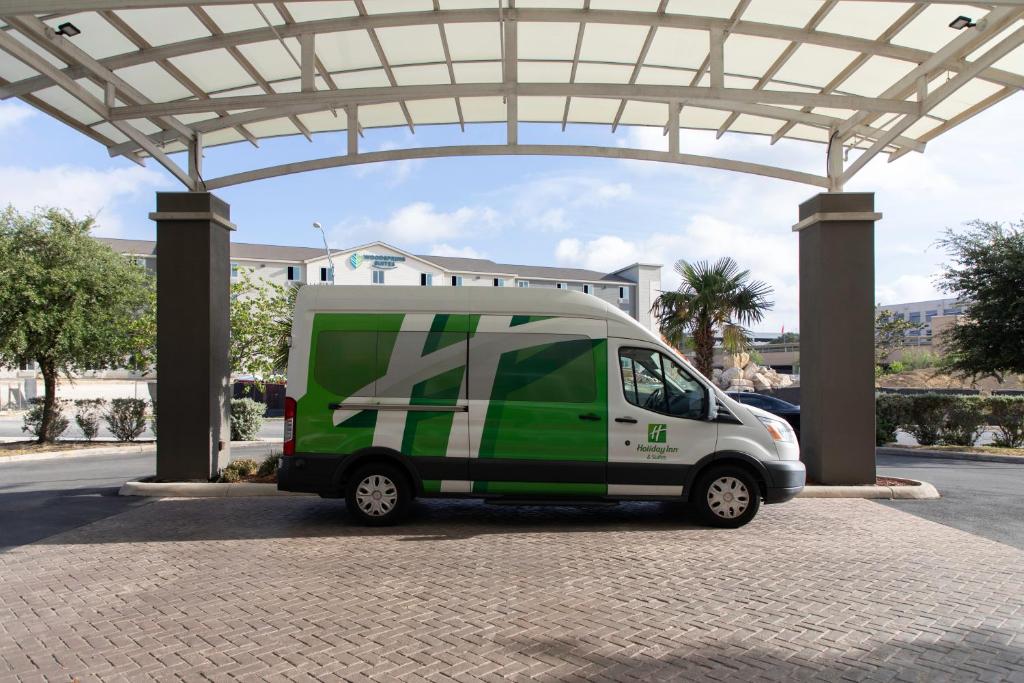 Holiday Inn Hotel & Suites Northwest San Antonio by IHG