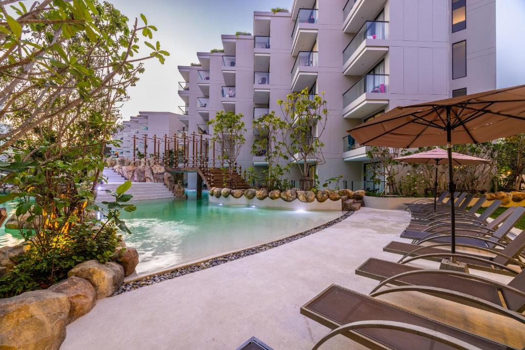 Phuket Emerald Beach Resort