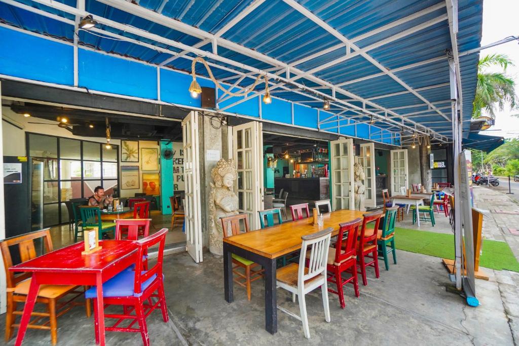 FURAMAXCLUSIVE OCEAN BEACH, 