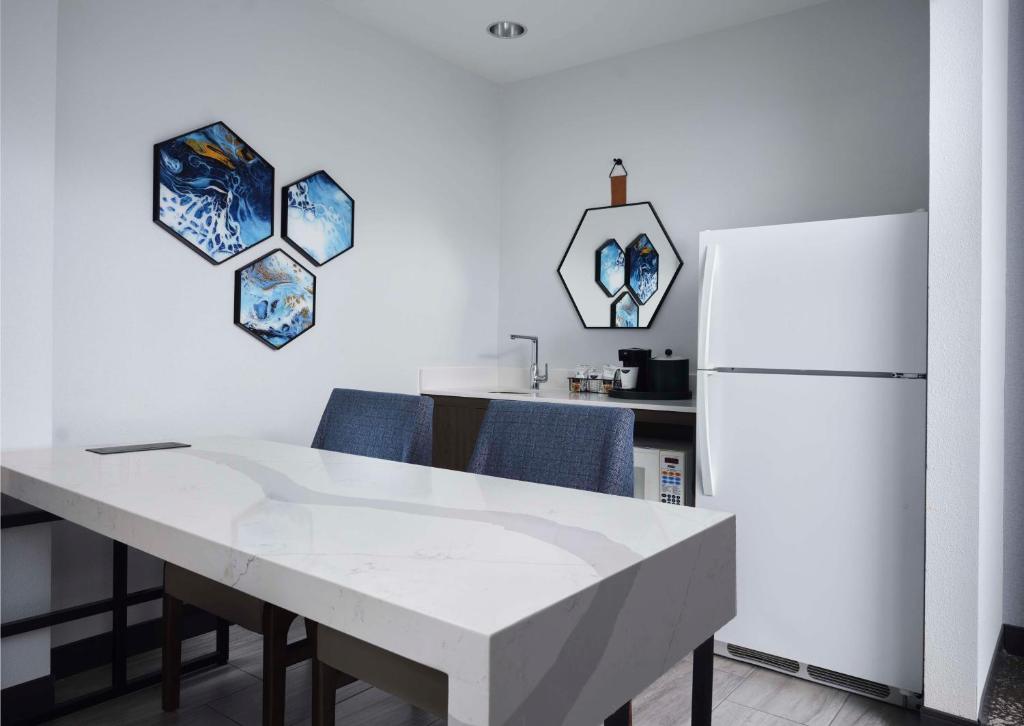 Hampton Inn & Suites Dallas-DFW Airport Hurst