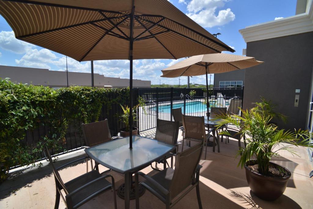 Holiday Inn Hotel & Suites Northwest San Antonio by IHG