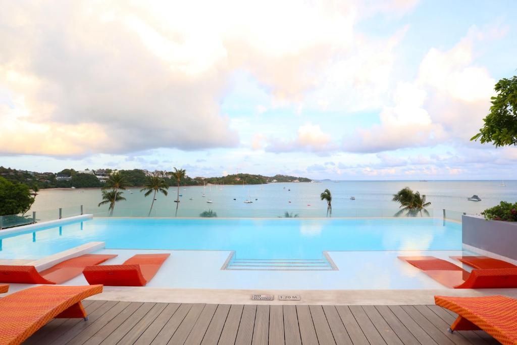 Bandara Beach Resort, Phuket