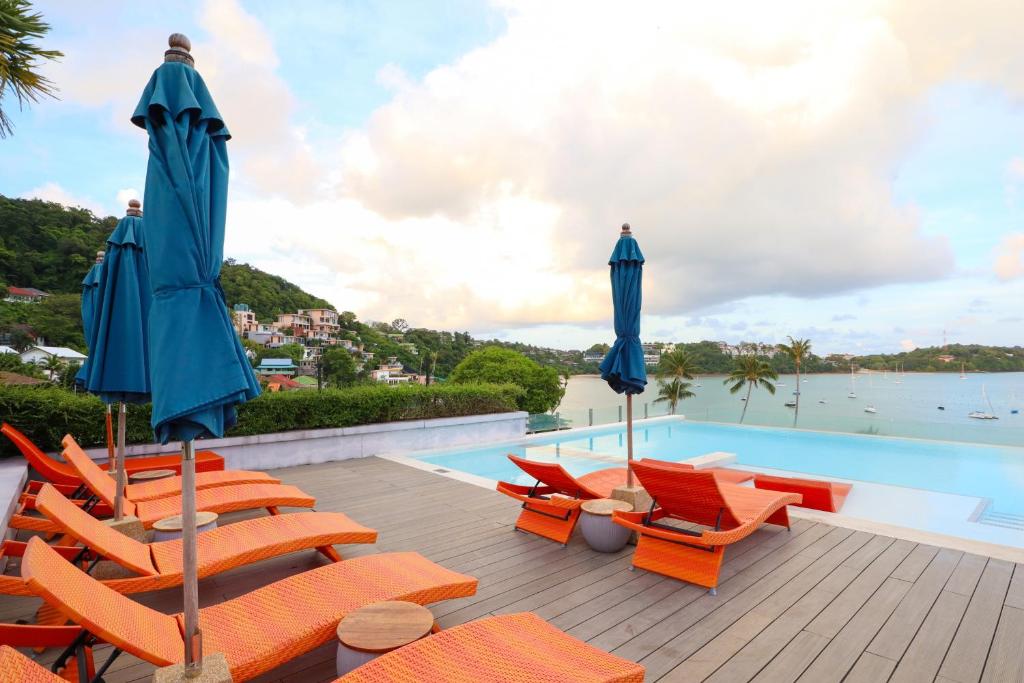 Bandara Beach Resort, Phuket