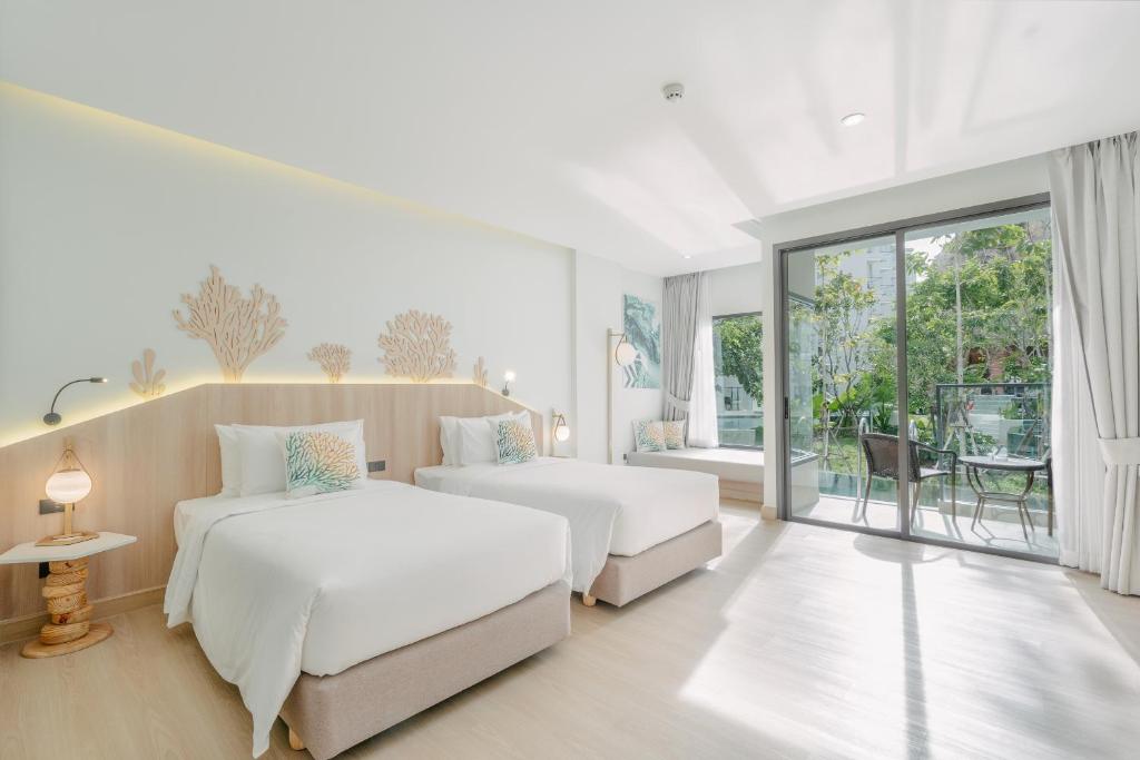 Phuket Emerald Beach Resort