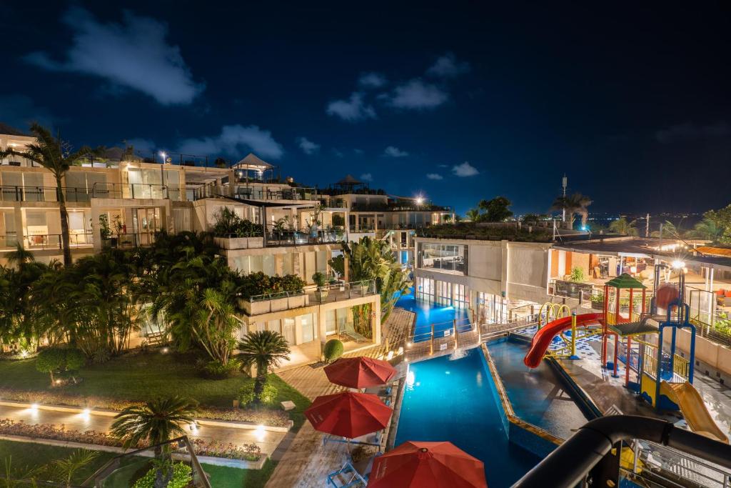 FURAMAXCLUSIVE OCEAN BEACH, 