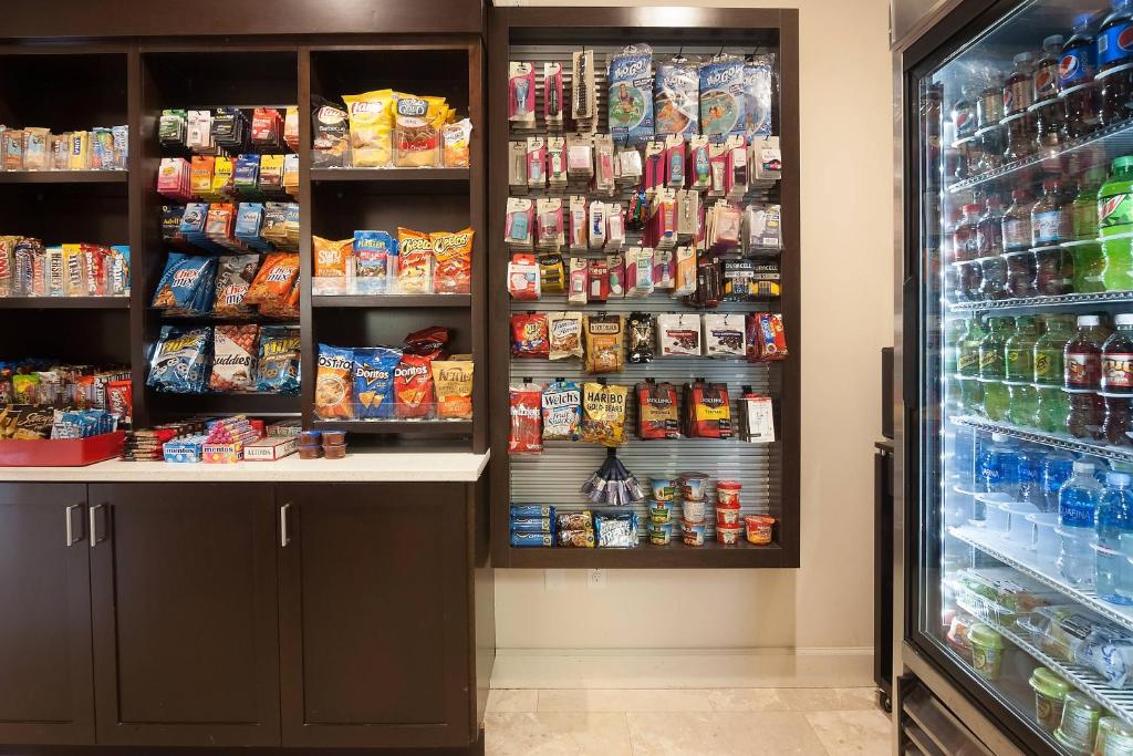 Delta Hotels by Marriott Orlando Lake Buena Vista