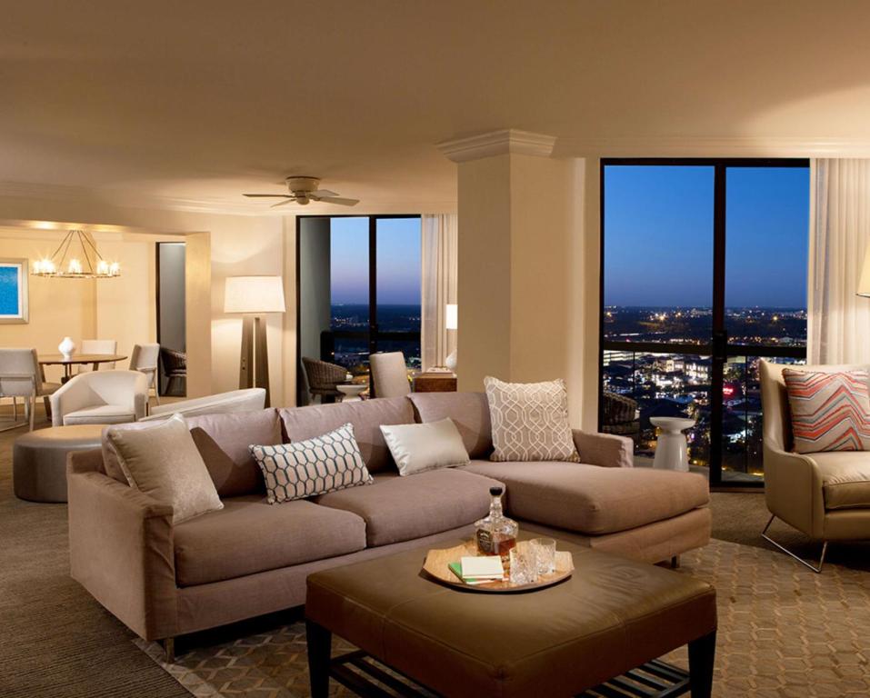 Hilton Orlando Buena Vista Palace - Disney Springs Area