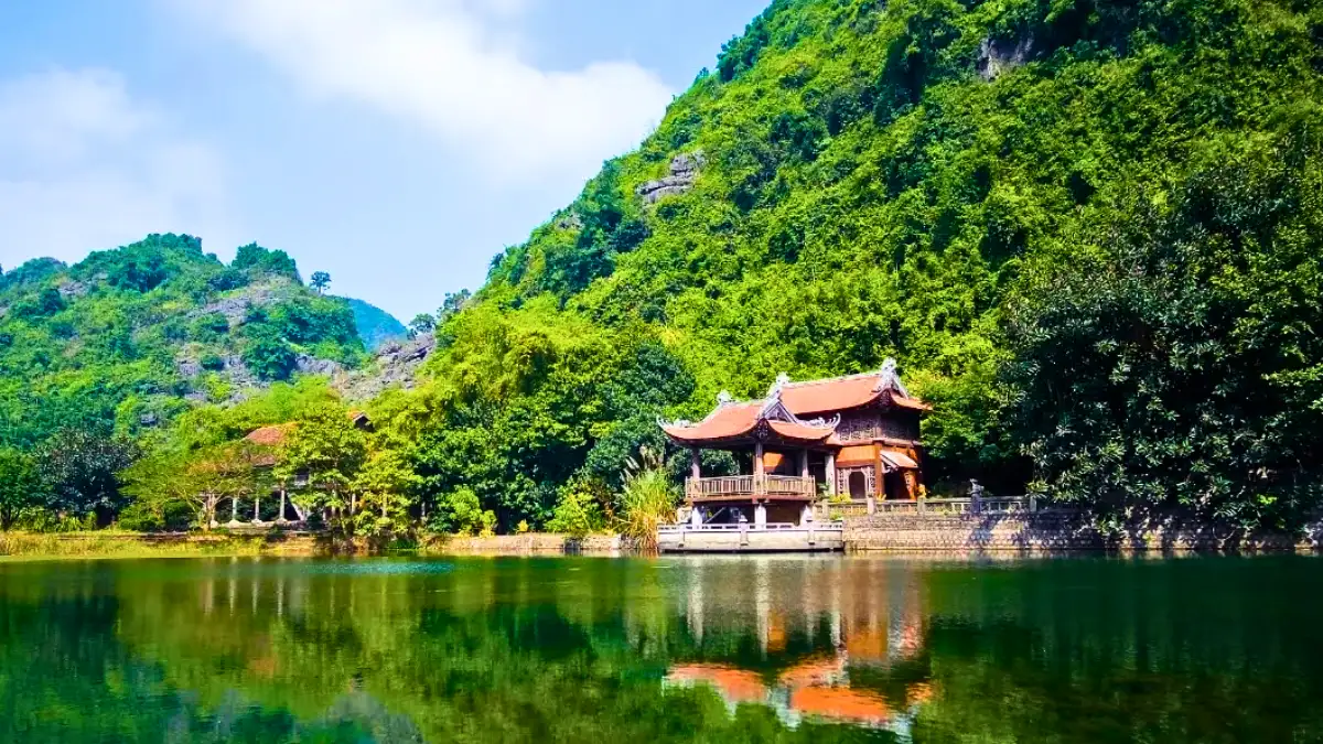 Indochina Rail Journey & Beach Escape